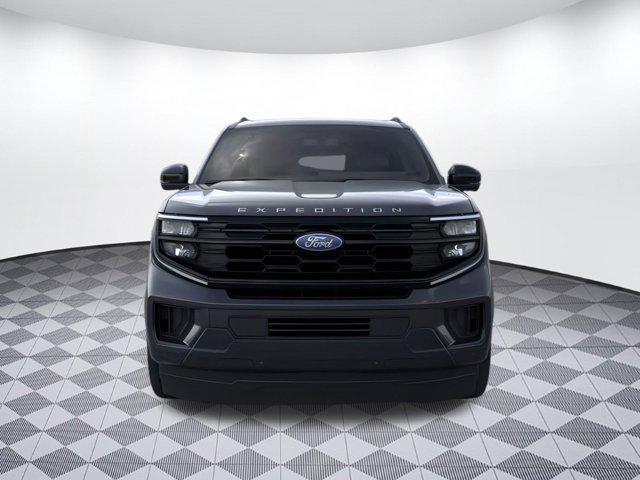 new 2025 Ford Expedition Max car, priced at $71,161