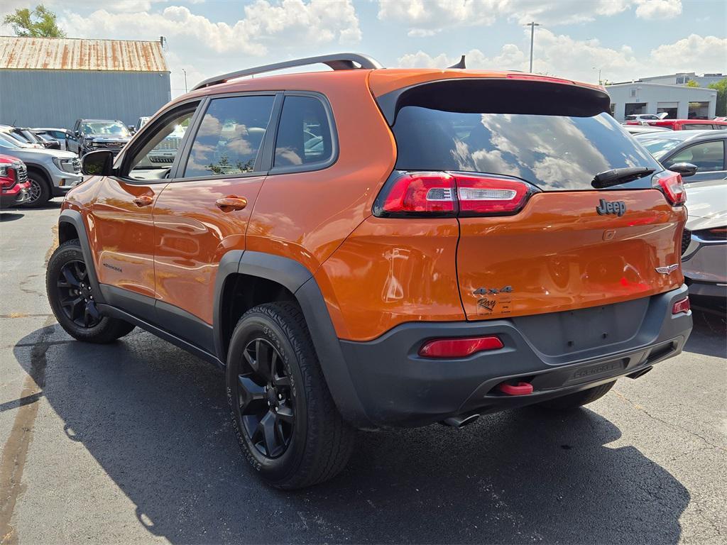 used 2016 Jeep Cherokee car, priced at $13,234
