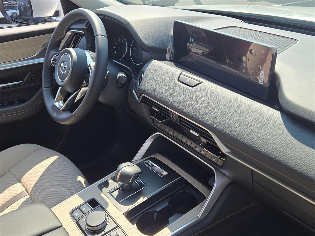new 2025 Mazda CX-90 car, priced at $42,095