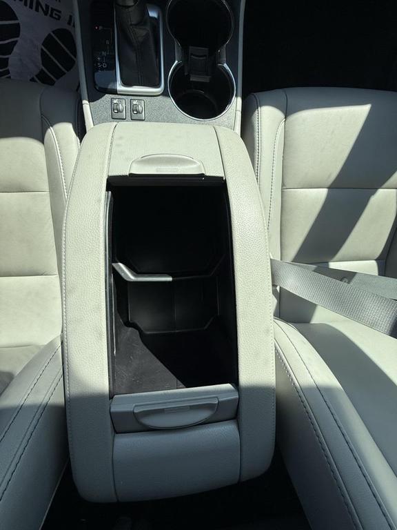 used 2019 Toyota Highlander car, priced at $27,444