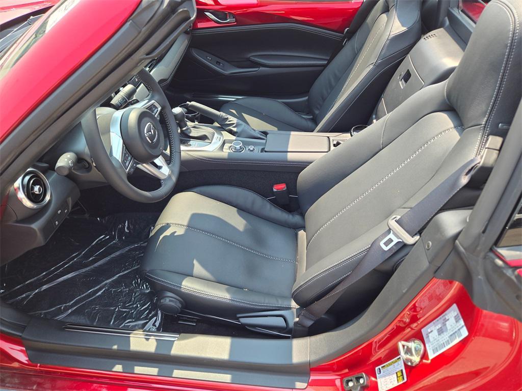 new 2025 Mazda MX-5 Miata RF car, priced at $42,265