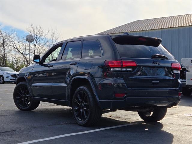 used 2018 Jeep Grand Cherokee car, priced at $18,334