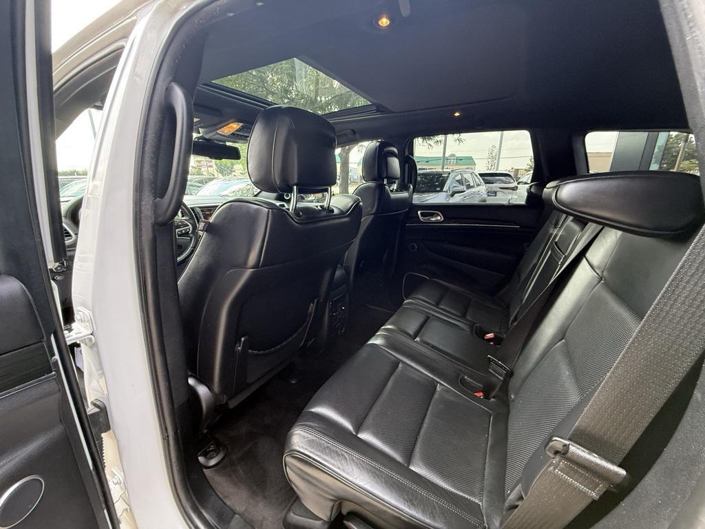 used 2016 Jeep Grand Cherokee car, priced at $14,744