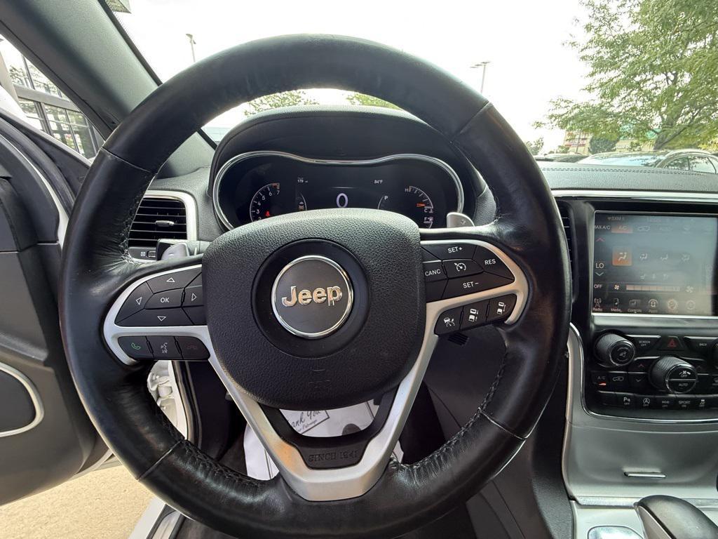 used 2016 Jeep Grand Cherokee car, priced at $14,744