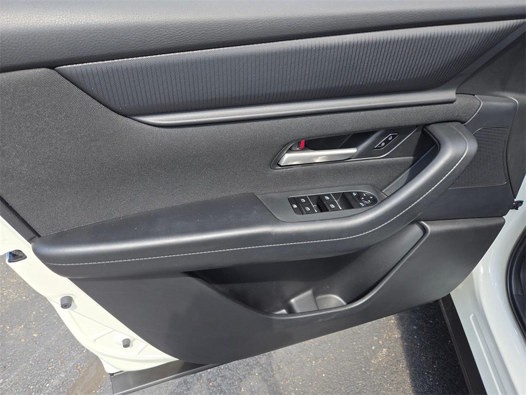 used 2024 Mazda CX-90 car, priced at $31,842