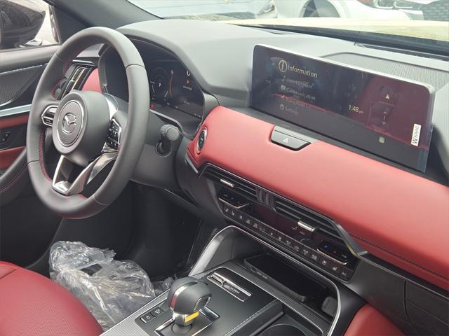 new 2025 Mazda CX-70 PHEV car, priced at $57,761