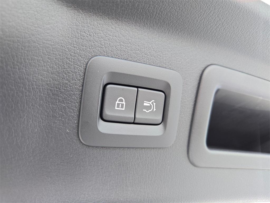 new 2025 Mazda CX-90 PHEV car, priced at $57,956