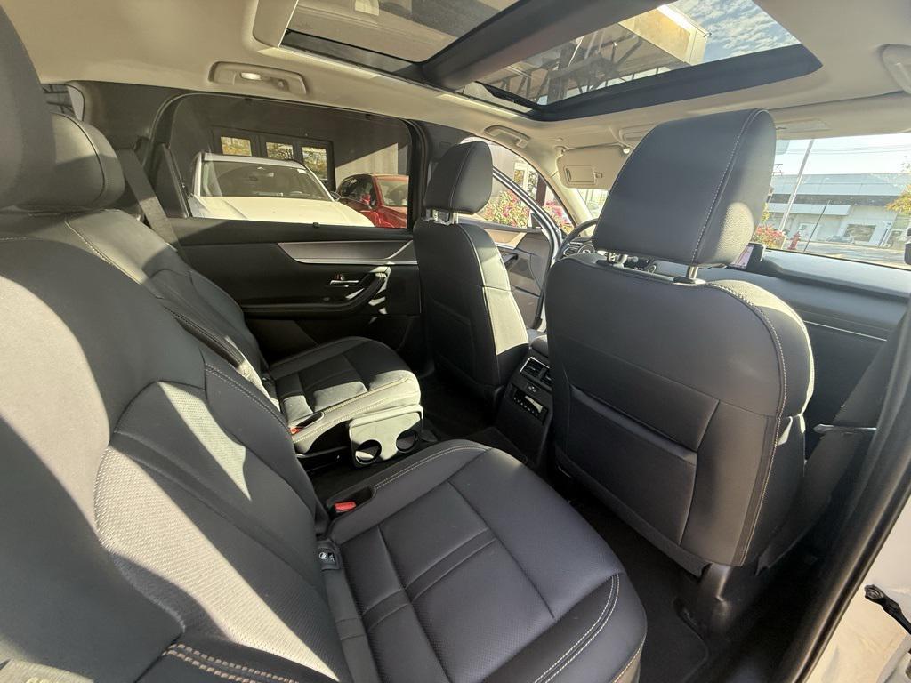 used 2024 Mazda CX-90 PHEV car, priced at $37,912