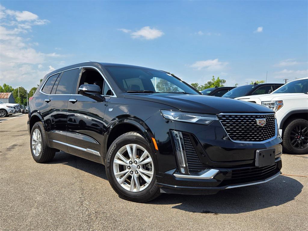 used 2023 Cadillac XT6 car, priced at $31,644