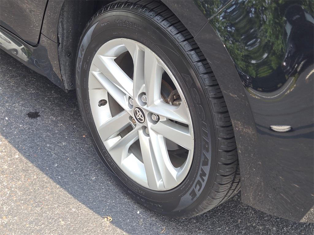 used 2020 Toyota Corolla car, priced at $19,114