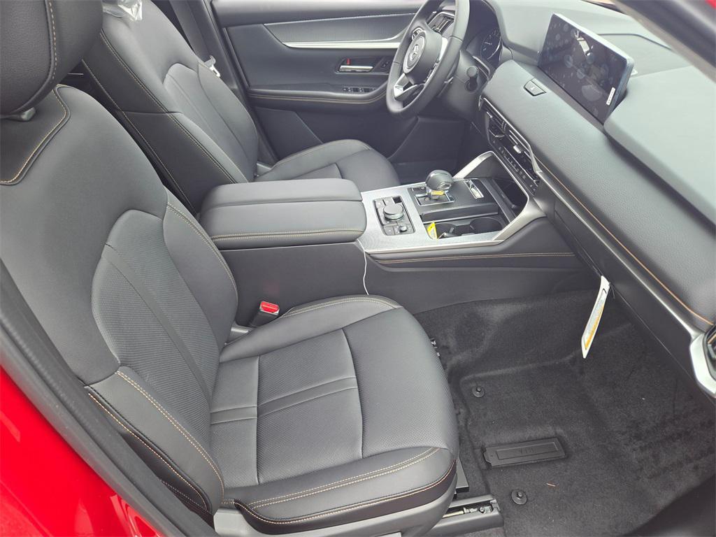 new 2025 Mazda CX-90 car, priced at $43,255