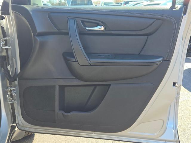 used 2013 Chevrolet Traverse car, priced at $8,334
