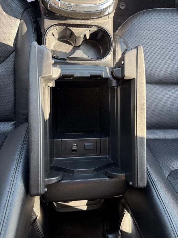 used 2023 Mazda CX-9 car, priced at $27,833