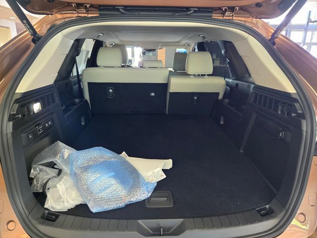 new 2025 Mazda CX-70 PHEV car, priced at $55,151