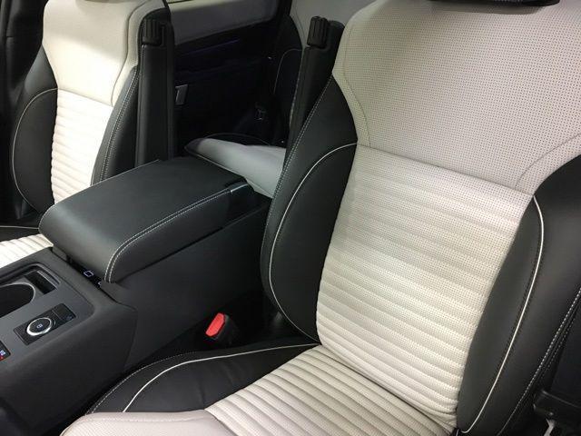 new 2024 Land Rover Discovery car, priced at $75,000