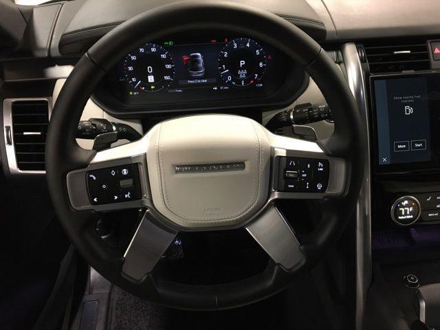 new 2024 Land Rover Discovery car, priced at $75,000