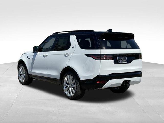 new 2024 Land Rover Discovery car, priced at $73,618