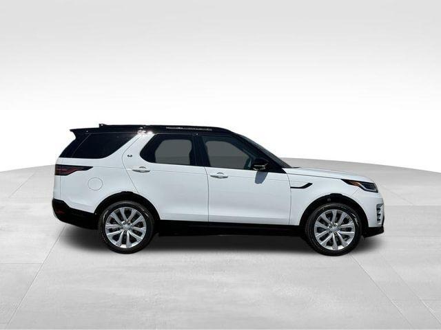 new 2024 Land Rover Discovery car, priced at $73,618