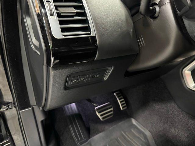 used 2017 Land Rover Range Rover car, priced at $21,999
