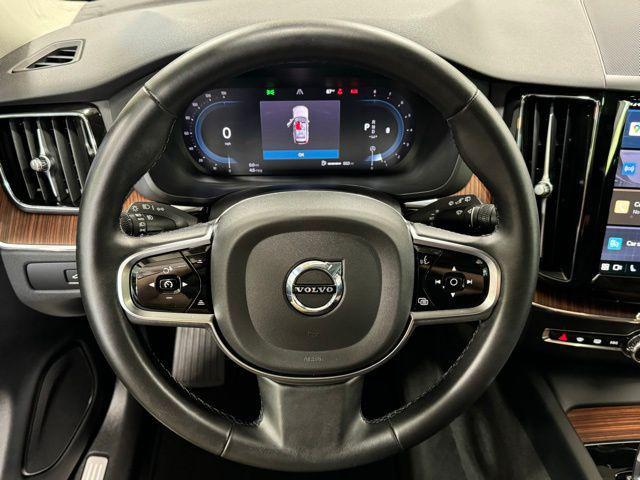 used 2024 Volvo XC60 car, priced at $35,699