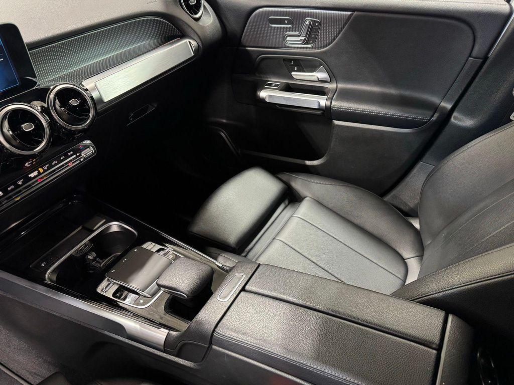 used 2020 Mercedes-Benz GLB 250 car, priced at $23,950