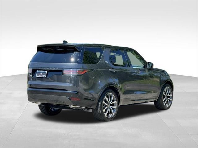 new 2024 Land Rover Discovery car, priced at $78,358