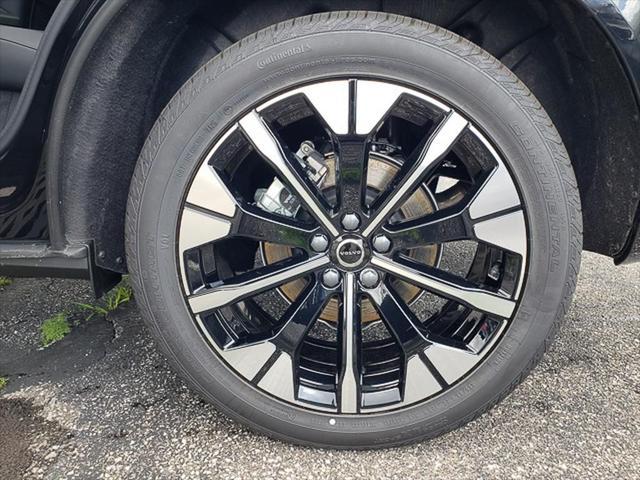 new 2026 Volvo XC60 car, priced at $57,985