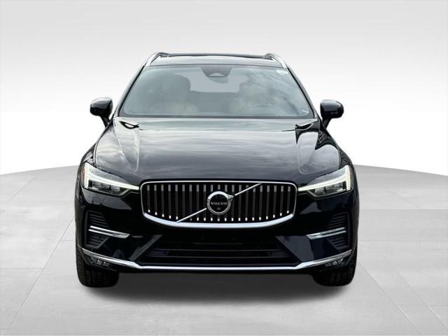 used 2022 Volvo XC60 car, priced at $35,699