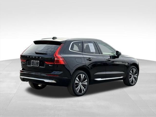 used 2022 Volvo XC60 car, priced at $35,699