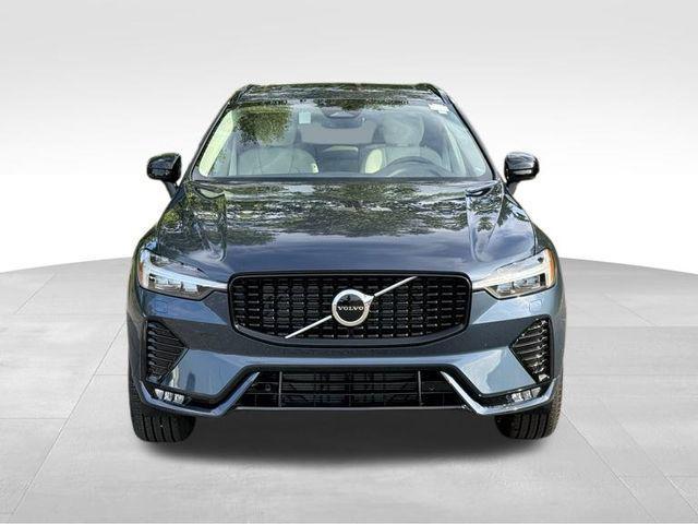 new 2025 Volvo XC60 car, priced at $51,075