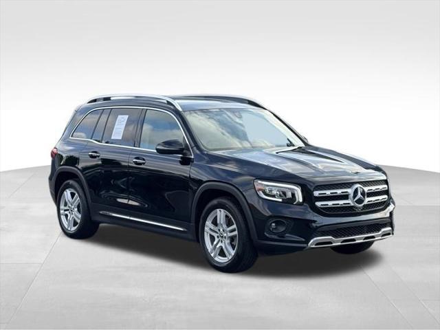 used 2020 Mercedes-Benz GLB 250 car, priced at $27,997