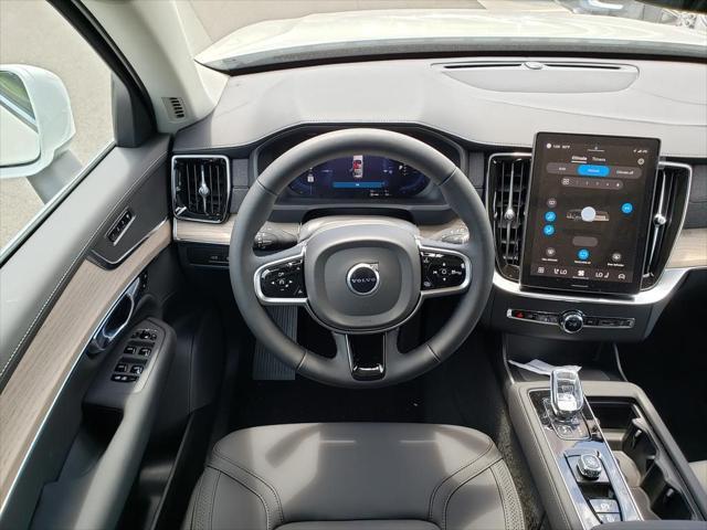 new 2025 Volvo XC90 Plug-In Hybrid car, priced at $76,305
