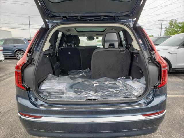 new 2025 Volvo XC90 Plug-In Hybrid car