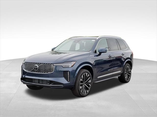 new 2025 Volvo XC90 Plug-In Hybrid car