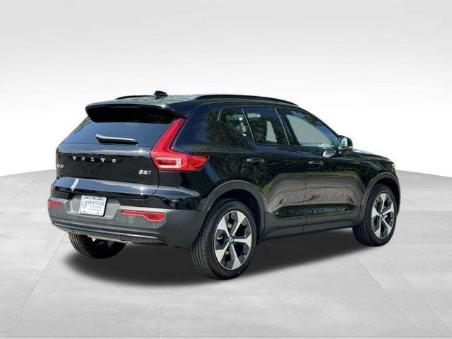 new 2025 Volvo XC40 car, priced at $48,315