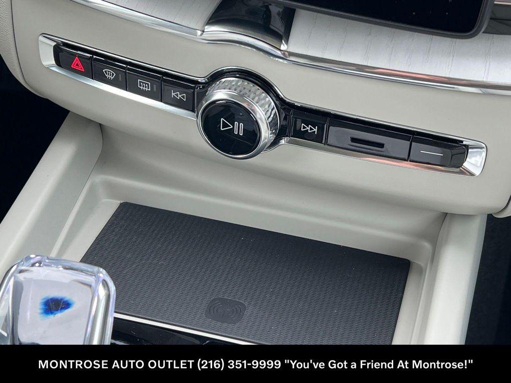 new 2026 Volvo XC60 car, priced at $63,935