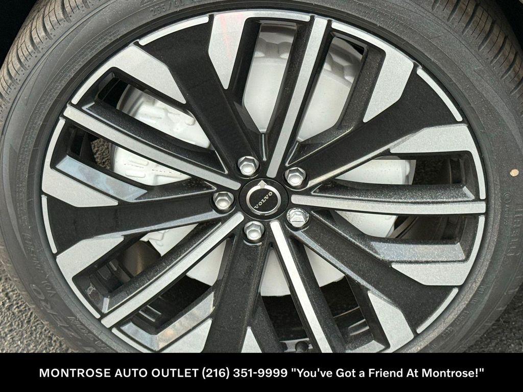 new 2026 Volvo XC60 car, priced at $70,745