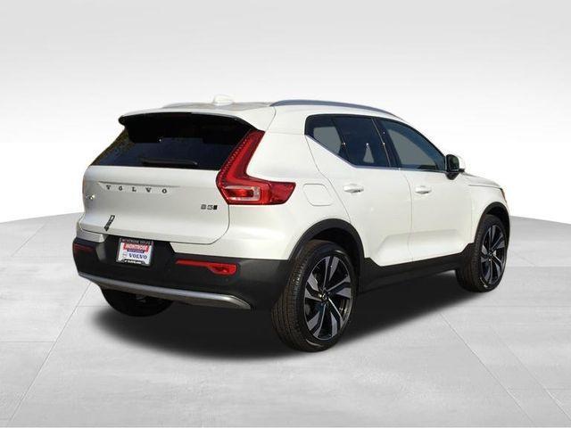 new 2024 Volvo XC40 car, priced at $50,775