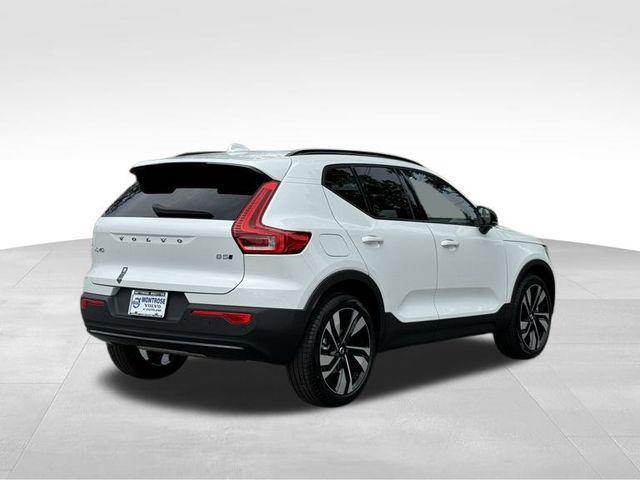 new 2025 Volvo XC40 car, priced at $51,040