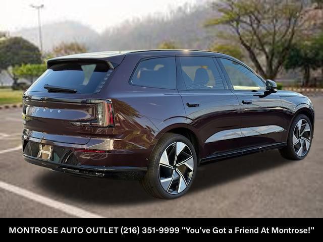 new 2025 Volvo EX90 car