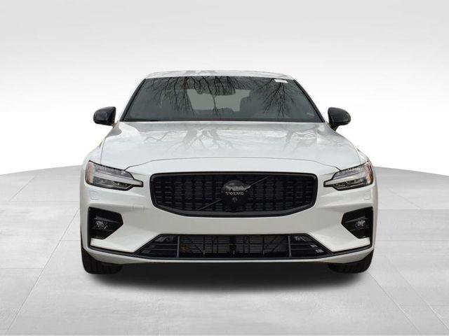 new 2024 Volvo S60 car, priced at $49,295