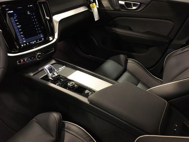new 2024 Volvo S60 car, priced at $49,295