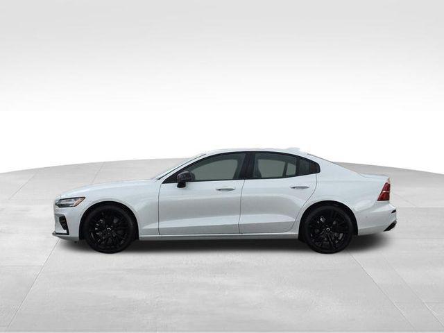 new 2024 Volvo S60 car, priced at $48,295