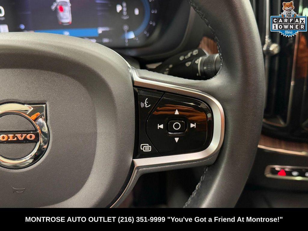 used 2023 Volvo XC60 car, priced at $34,324