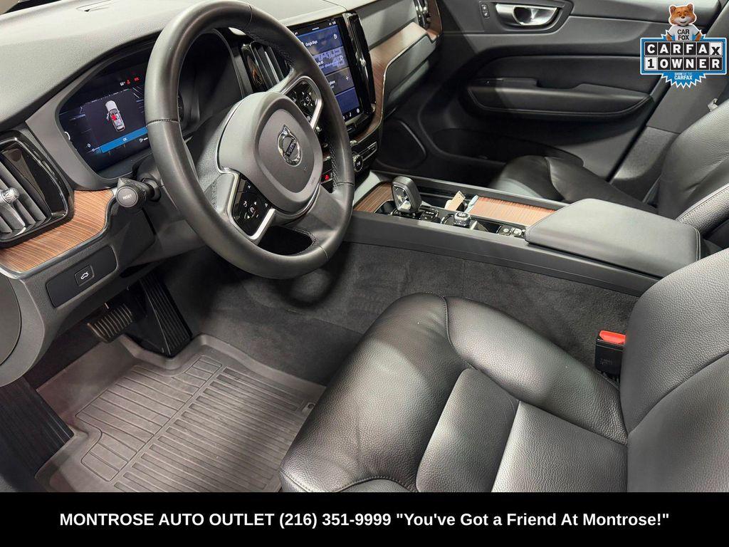 used 2023 Volvo XC60 car, priced at $34,324