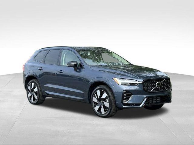 new 2025 Volvo XC60 Plug-In Hybrid car, priced at $66,235