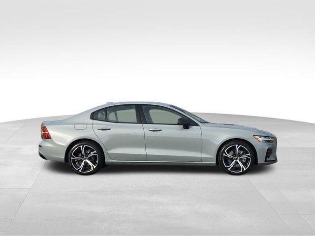 new 2024 Volvo S60 car, priced at $45,825