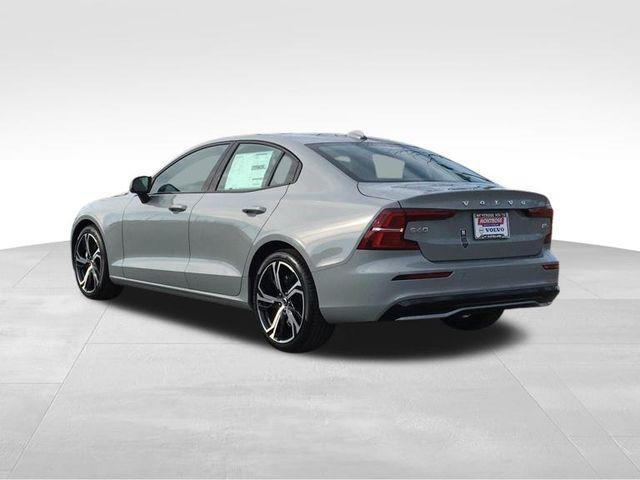 new 2024 Volvo S60 car, priced at $45,825