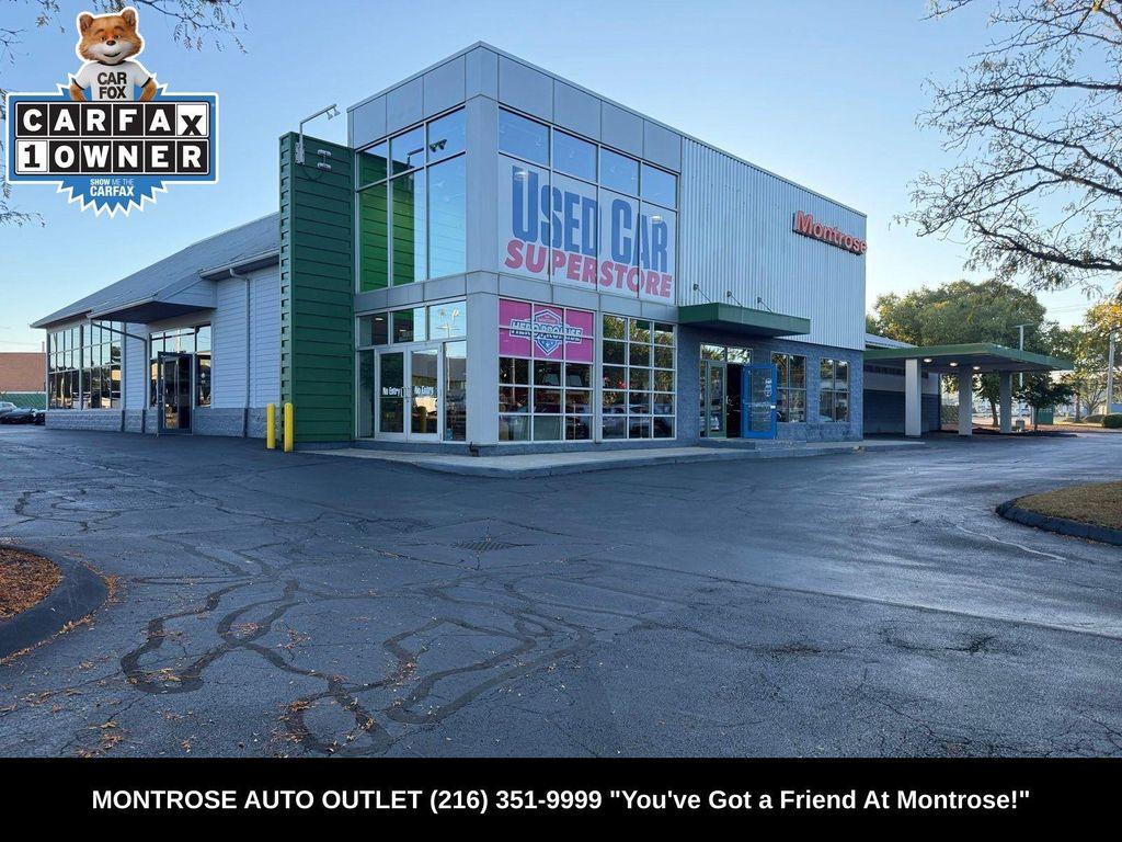 used 2022 Volvo XC40 car, priced at $28,730