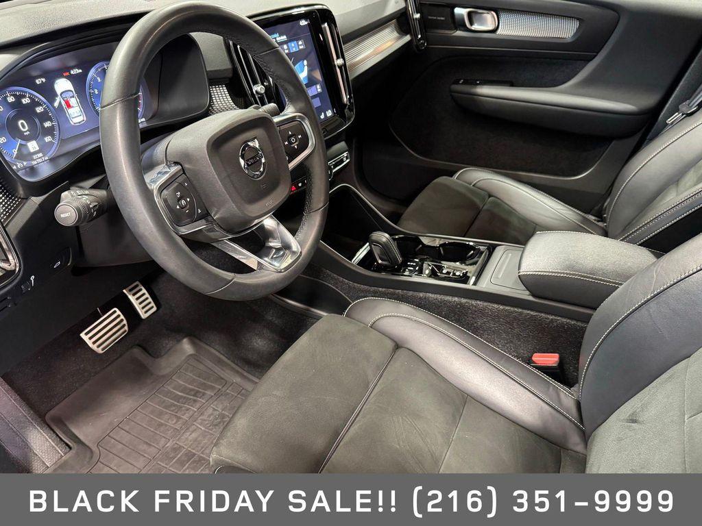 used 2022 Volvo XC40 car, priced at $29,998